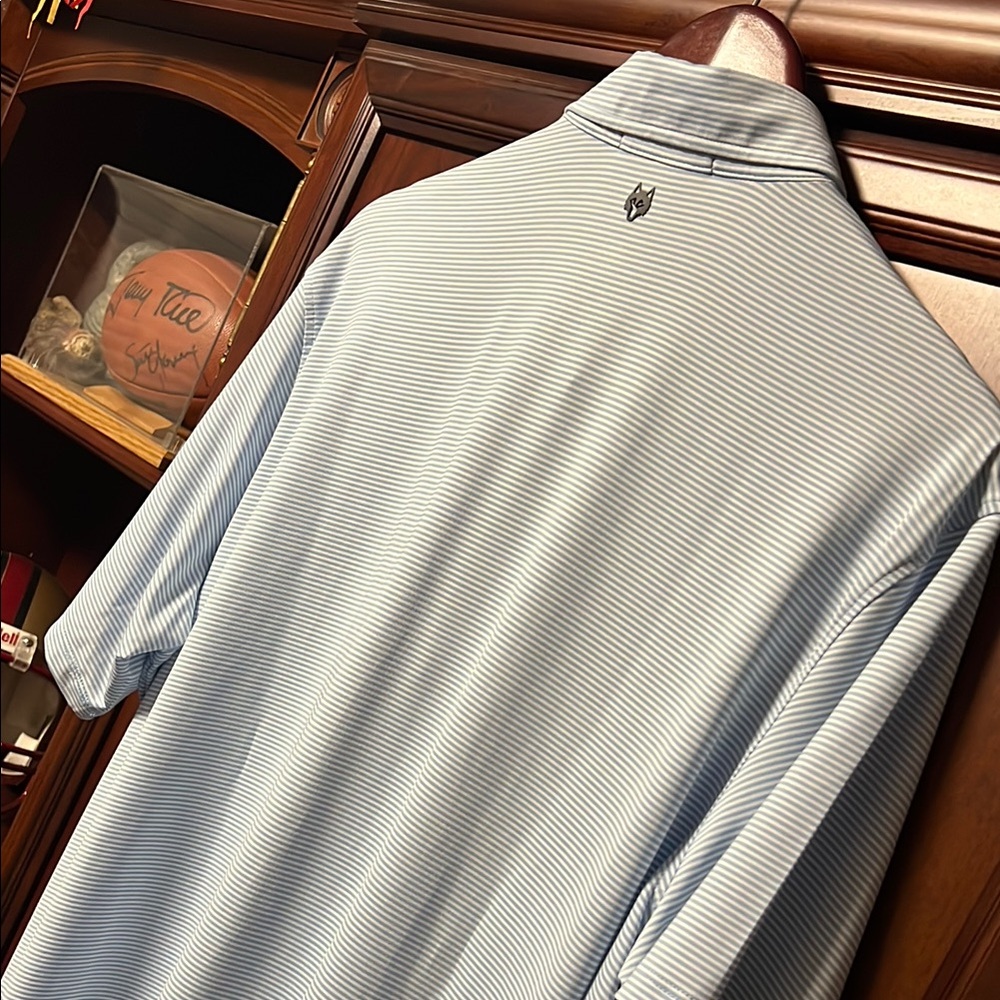Like New Greyson Light Blue & White Performance Stretch Tennis Golf Polo Shirt! - Picture 9 of 11